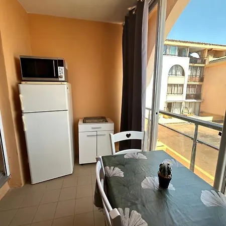 Vue Situe A Cote De La Quartier Des Quilles Apartment