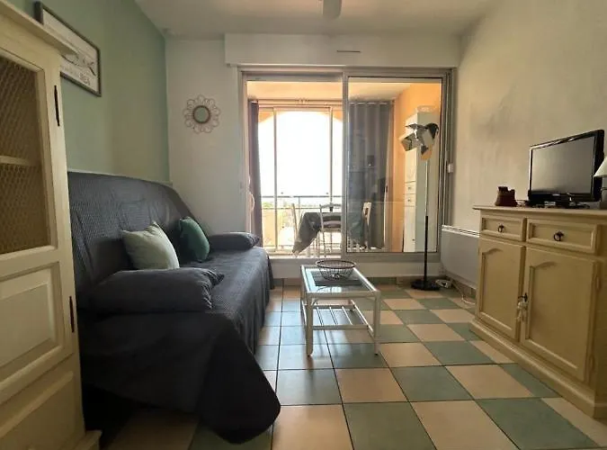 Vue Situe A Cote De La Quartier Des Quilles 公寓 *